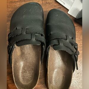 Black Leather Slip-On Clogs Burkis